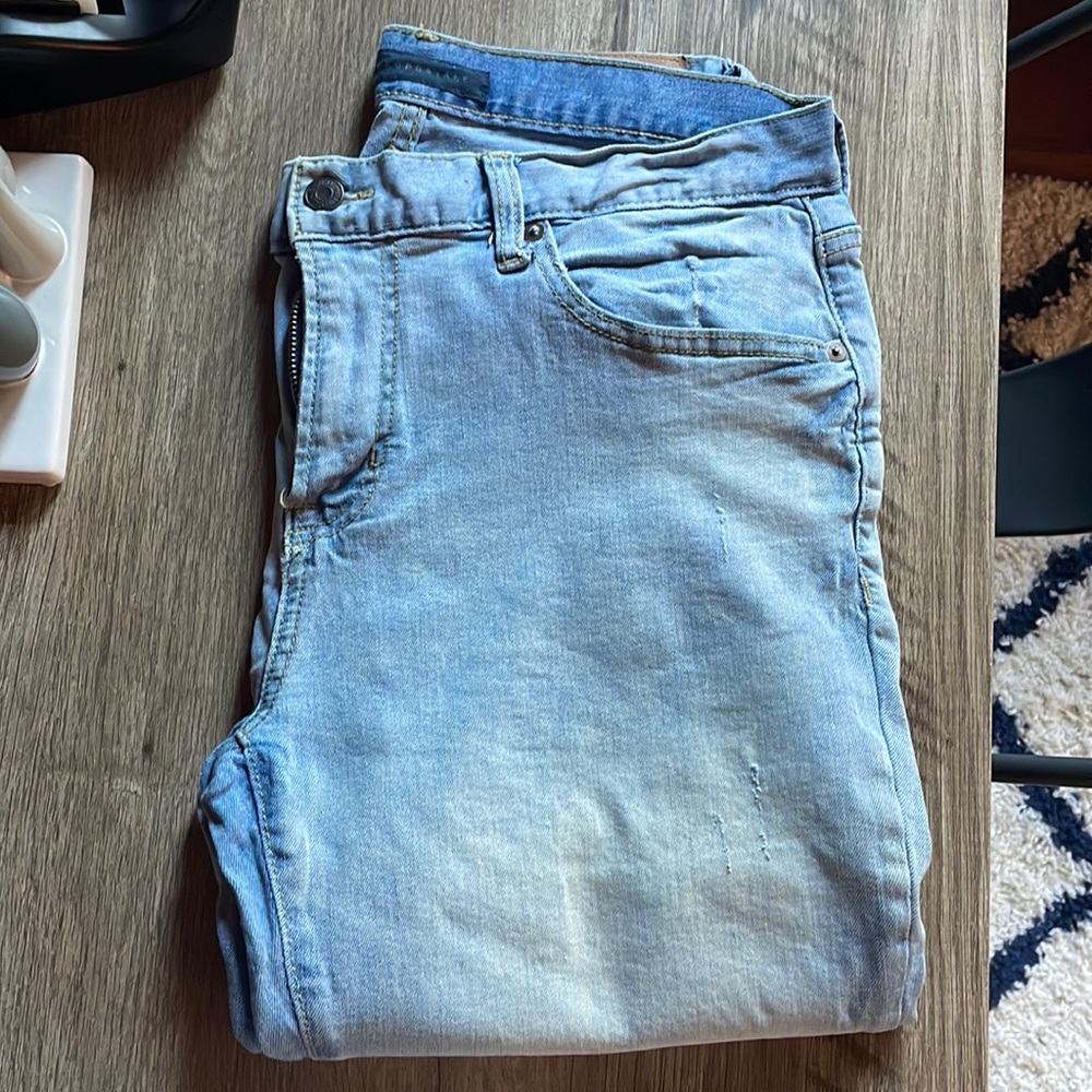 Aeropostale Faded Jeans Slim Cut 33/32